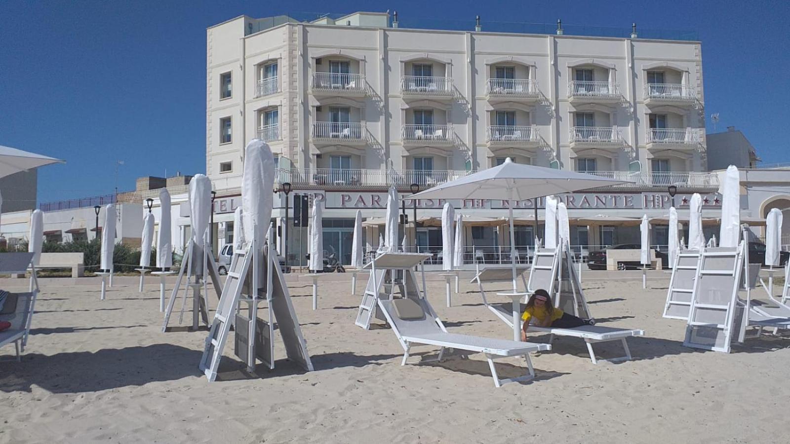 Hotel Paradise Porto Cesareo Exterior foto